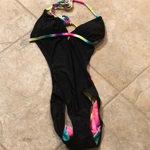 NWT Women’s one piece bathing suit